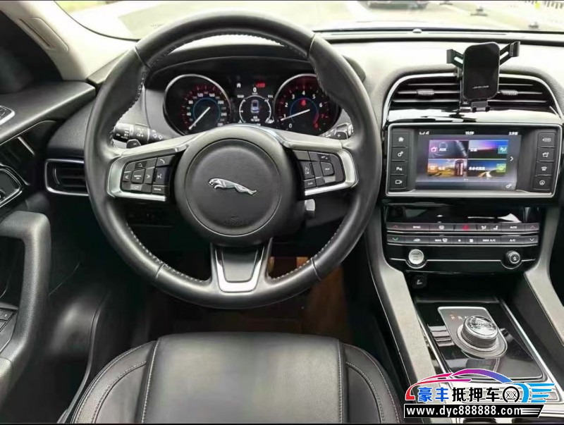 18年捷豹F-PACE轿车抵押车出售