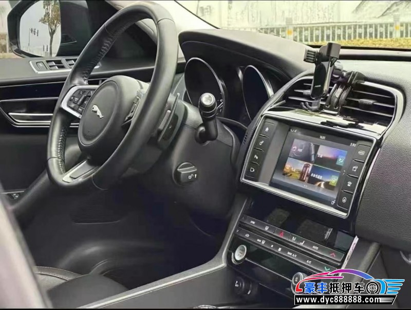 18年捷豹F-PACE轿车抵押车出售