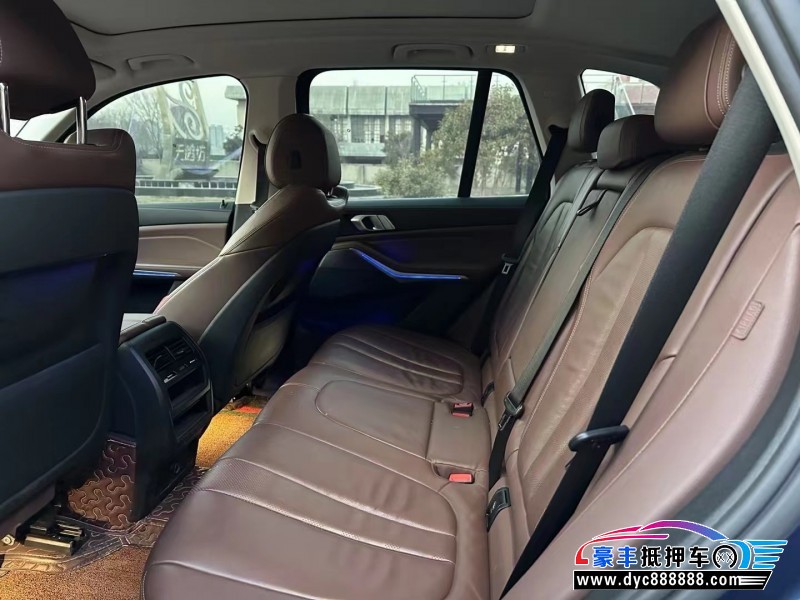 20年宝马X5轿车抵押车出售