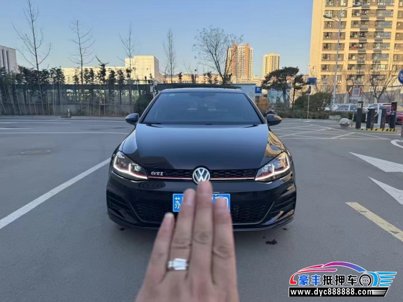 19年大众高尔夫轿车抵押车出售