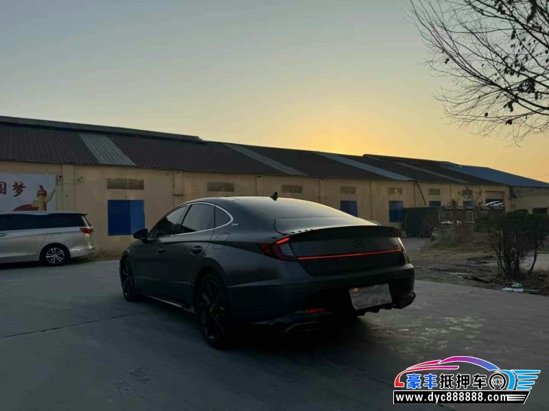 23年现代索纳塔轿车抵押车出售