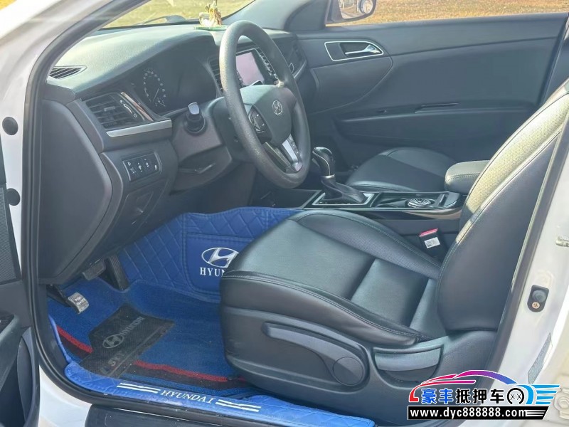 19年现代名图轿车抵押车出售