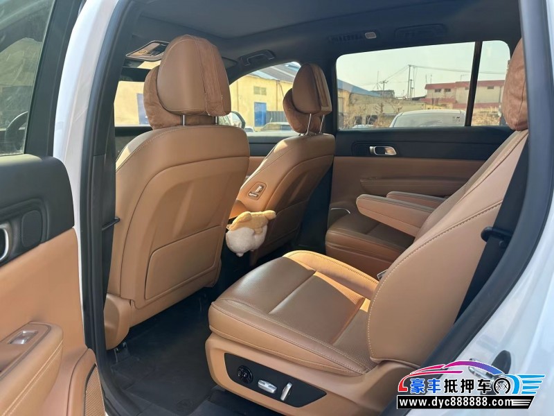 22年理想ONE轿车抵押车出售