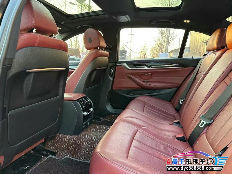 19年宝马5系轿车抵押车出售