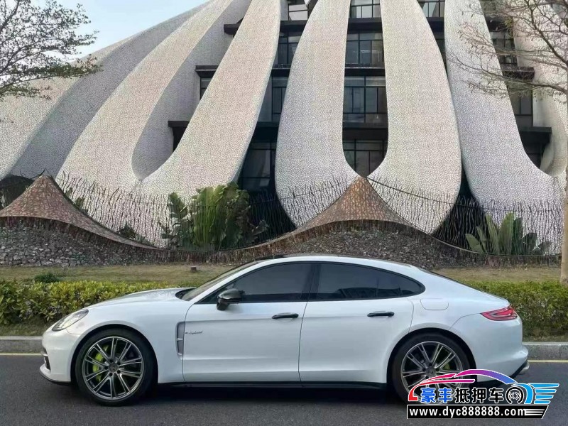 20年保时捷帕纳梅拉轿车抵押车出售