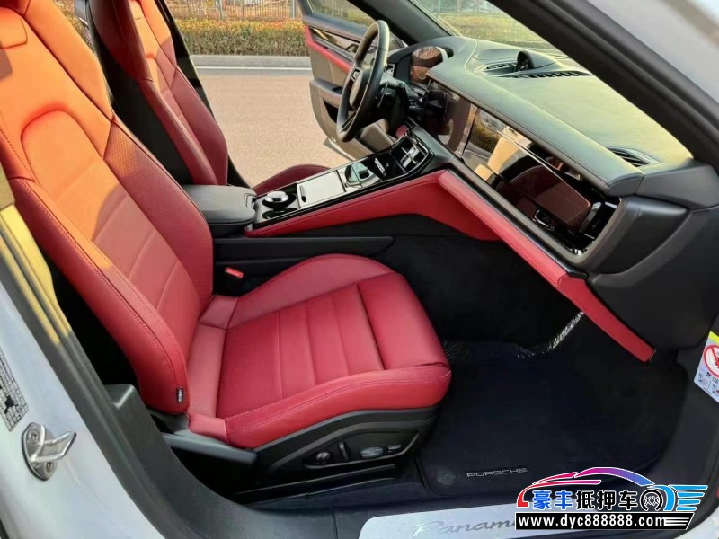 24年保时捷帕纳梅拉轿车抵押车出售