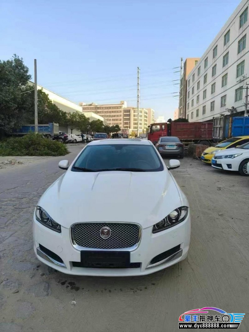 16年捷豹XF轿车抵押车出售