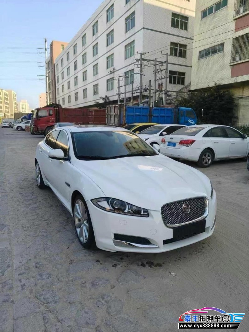 16年捷豹XF轿车抵押车出售
