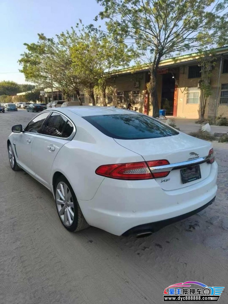 16年捷豹XF轿车抵押车出售