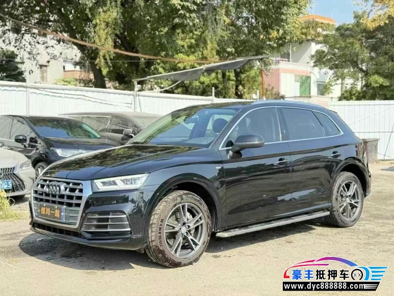 19年奥迪Q5轿车抵押车出售