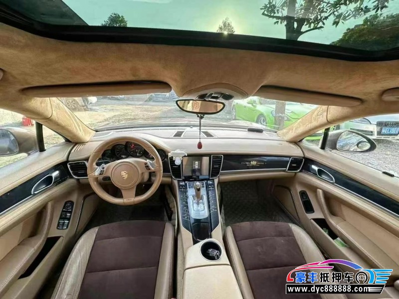 11年保时捷帕纳梅拉轿车抵押车出售