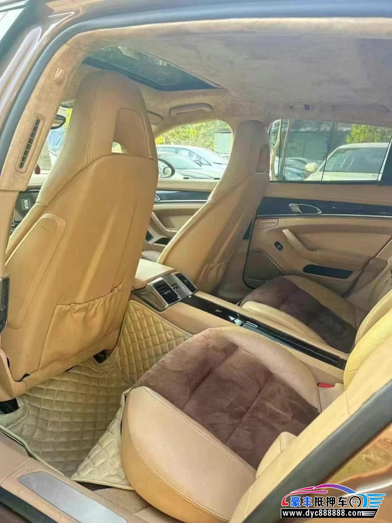 11年保时捷帕纳梅拉轿车抵押车出售