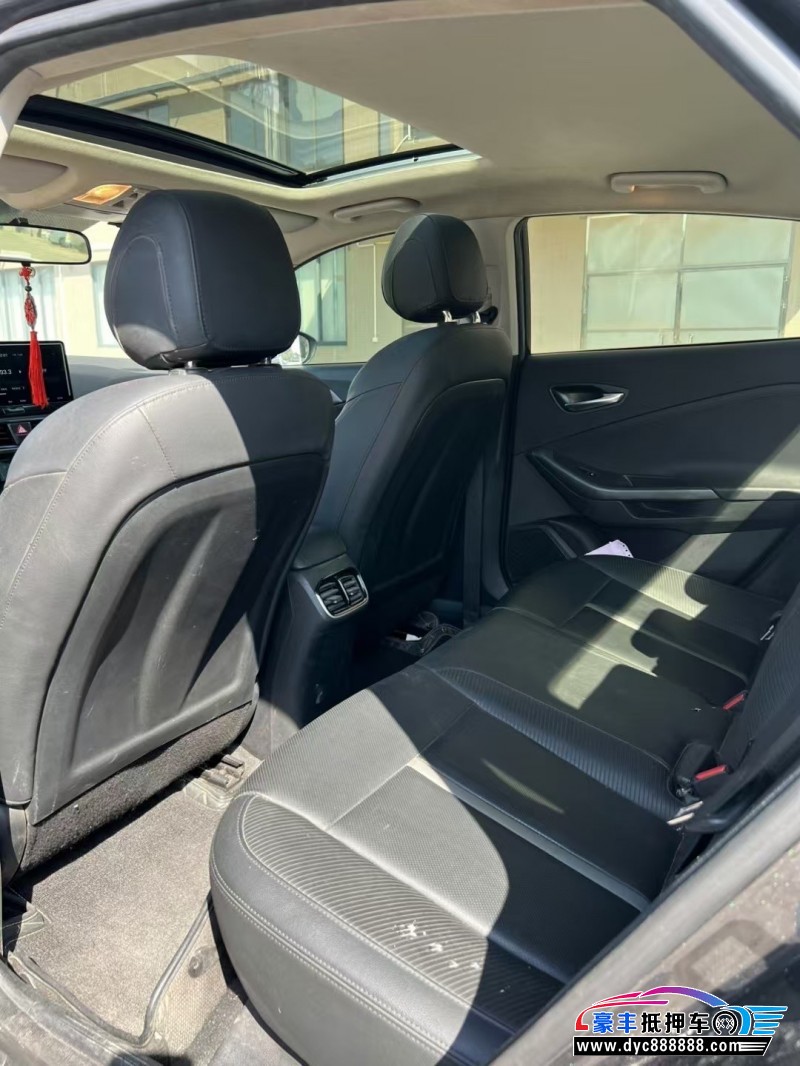 19年现代菲斯塔轿车抵押车出售