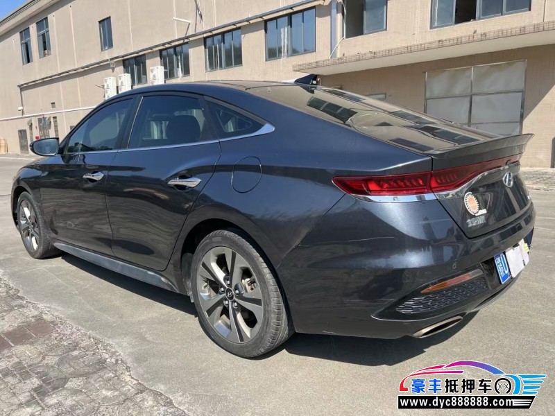 19年现代菲斯塔轿车抵押车出售