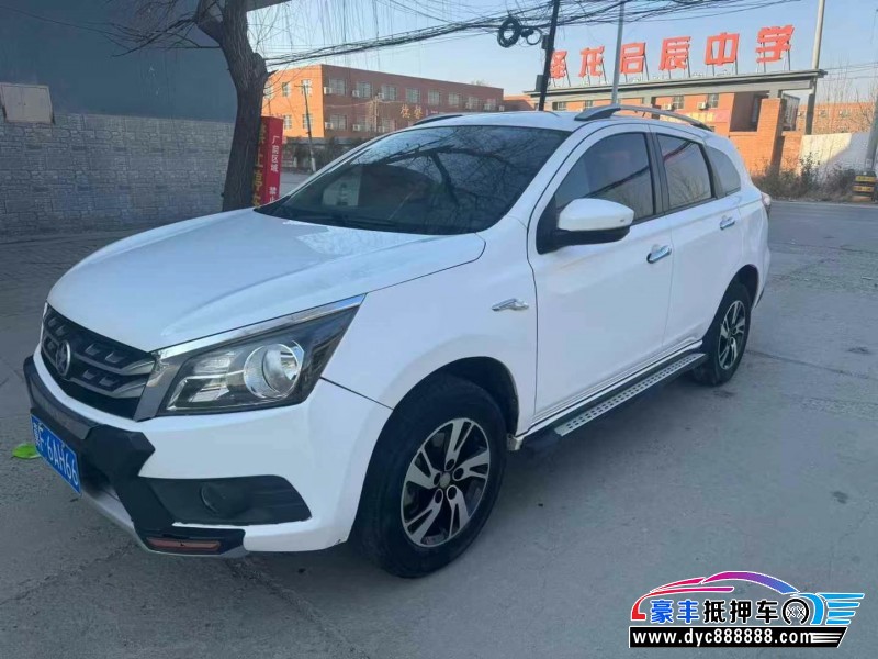 17年启辰T70轿车抵押车出售