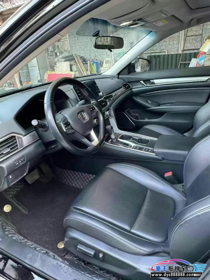 21年本田雅阁轿车抵押车出售