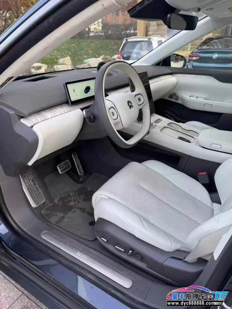 23年蔚来ET7轿车抵押车出售