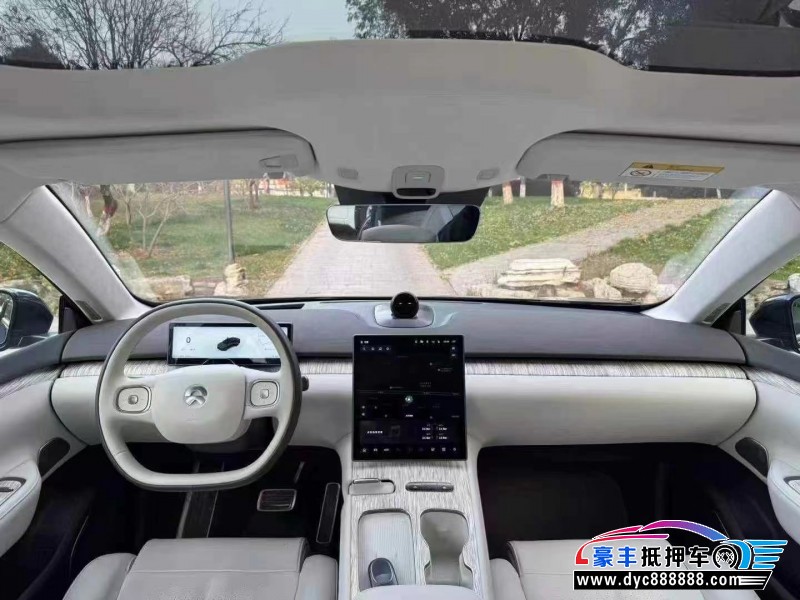 23年蔚来ET7轿车抵押车出售