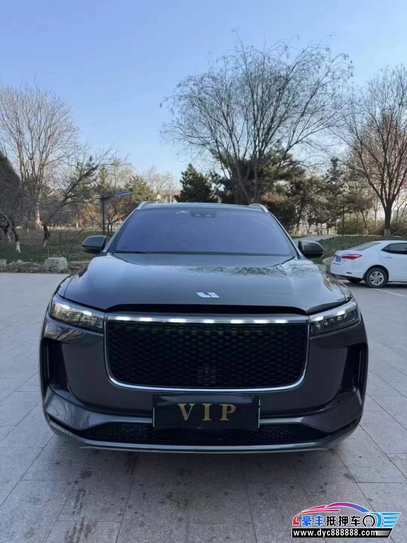 21年理想ONE轿车抵押车出售