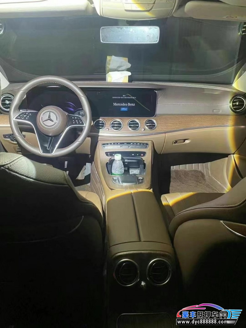 23年奔驰E轿车抵押车出售