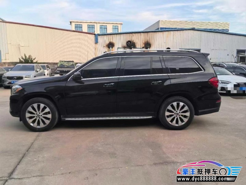 18年奔驰GLS轿车抵押车出售