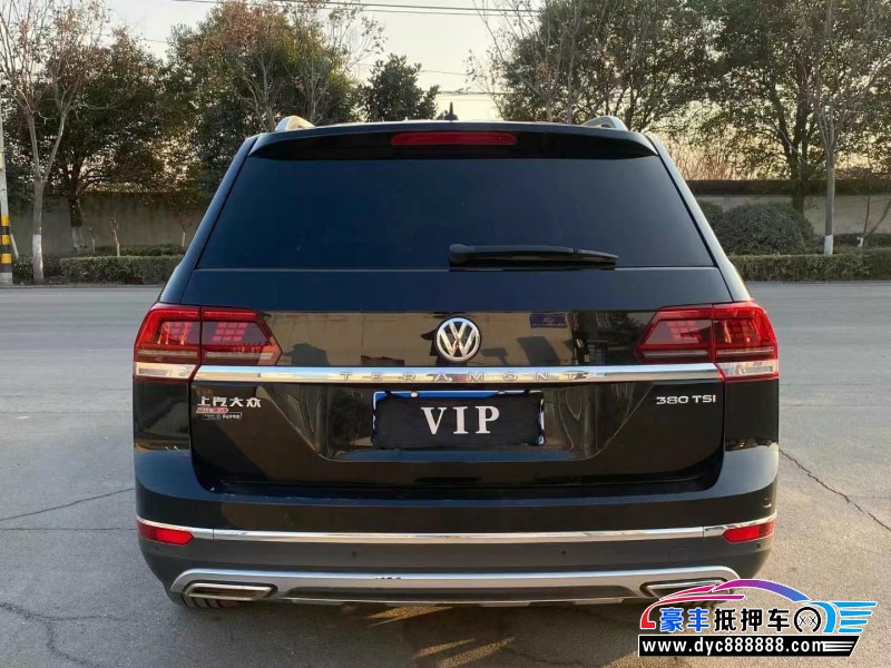 20年大众途昂轿车抵押车出售