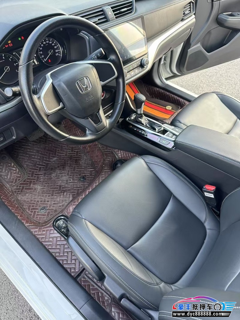 23年本田享域轿车抵押车出售