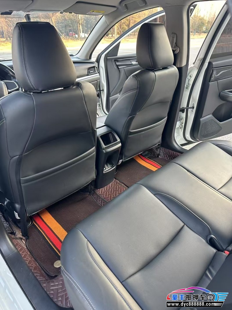 23年本田享域轿车抵押车出售