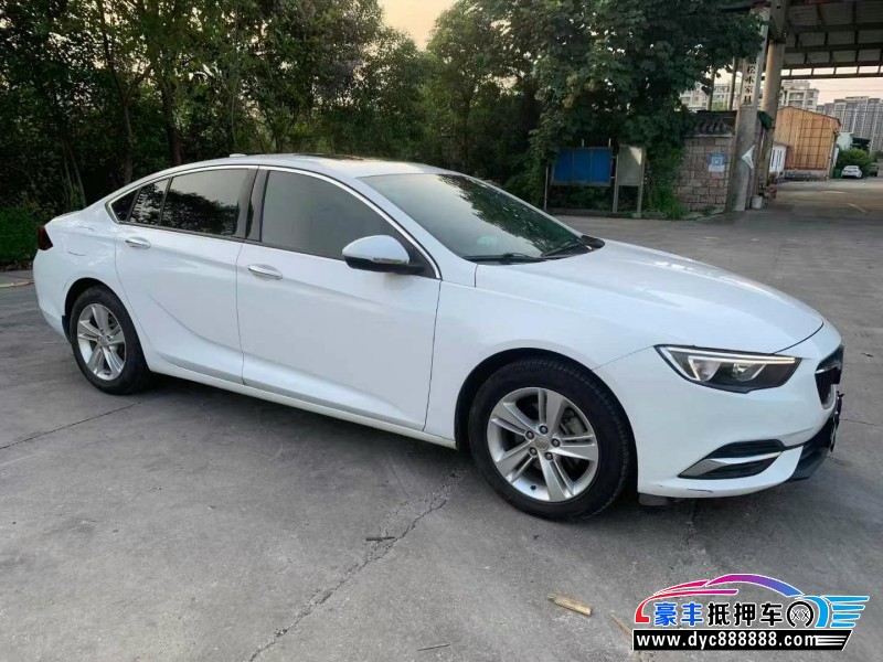 18年别克君威轿车抵押车出售