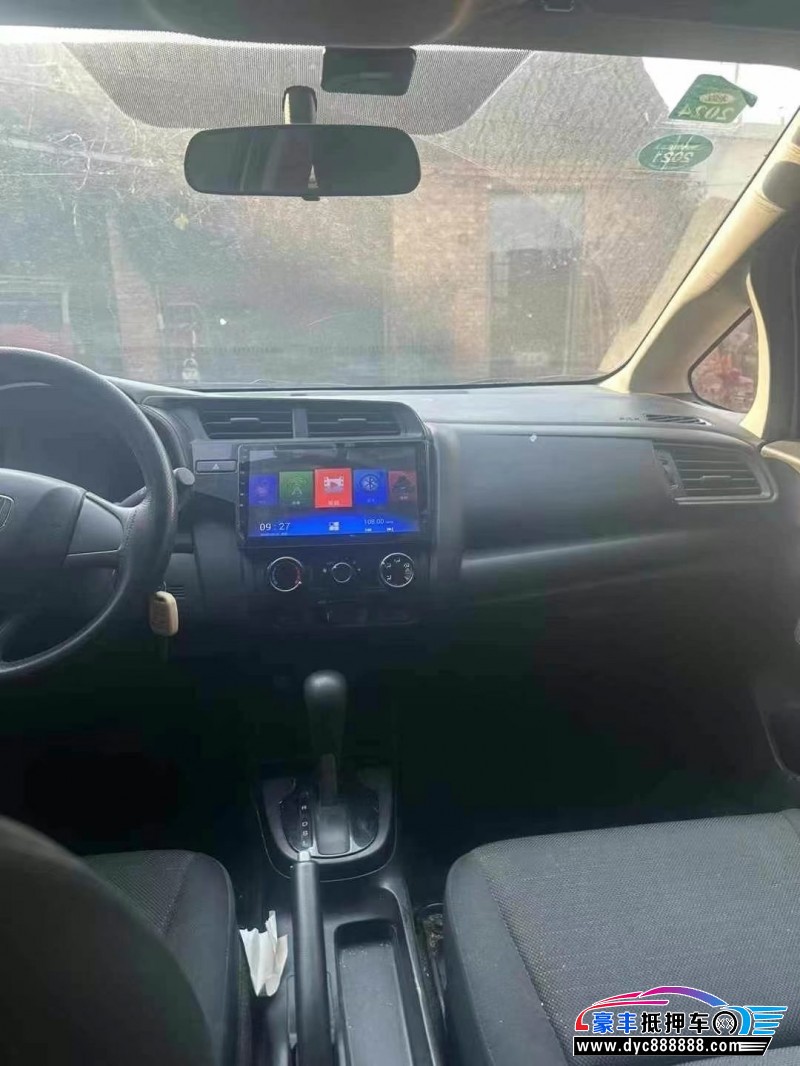 18年本田飞度轿车抵押车出售