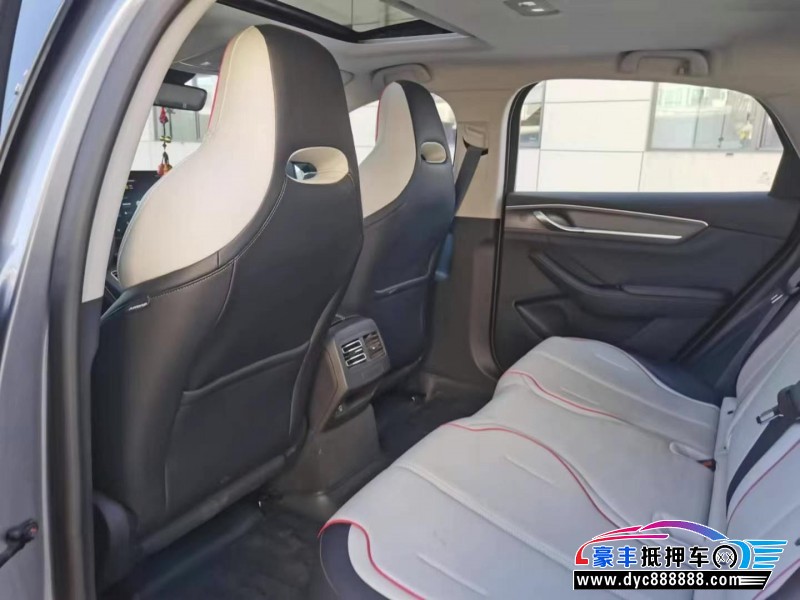 22年比亚迪驱逐舰轿车抵押车出售