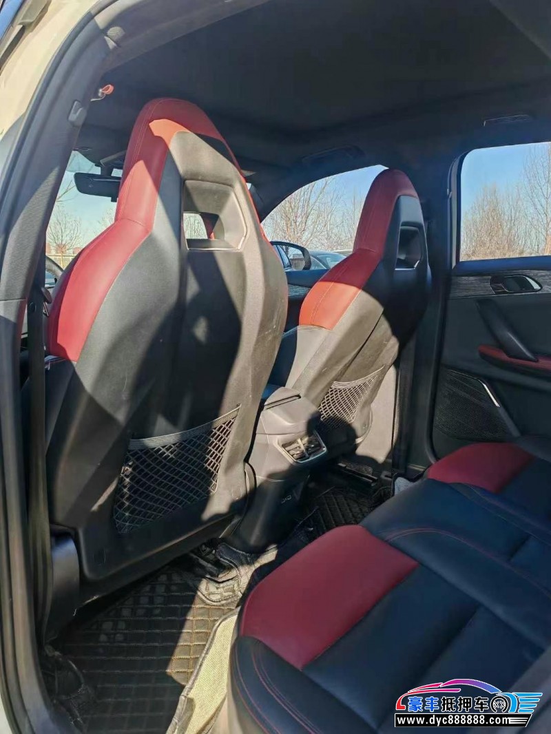 21年领克06轿车抵押车出售