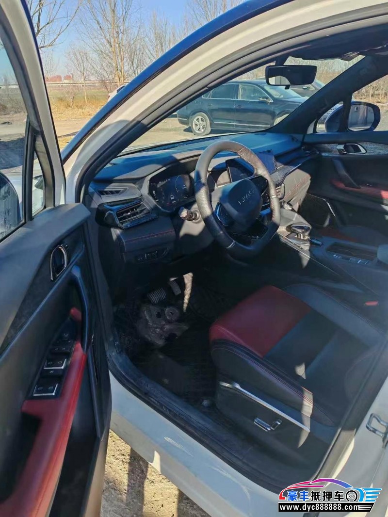 21年领克06轿车抵押车出售
