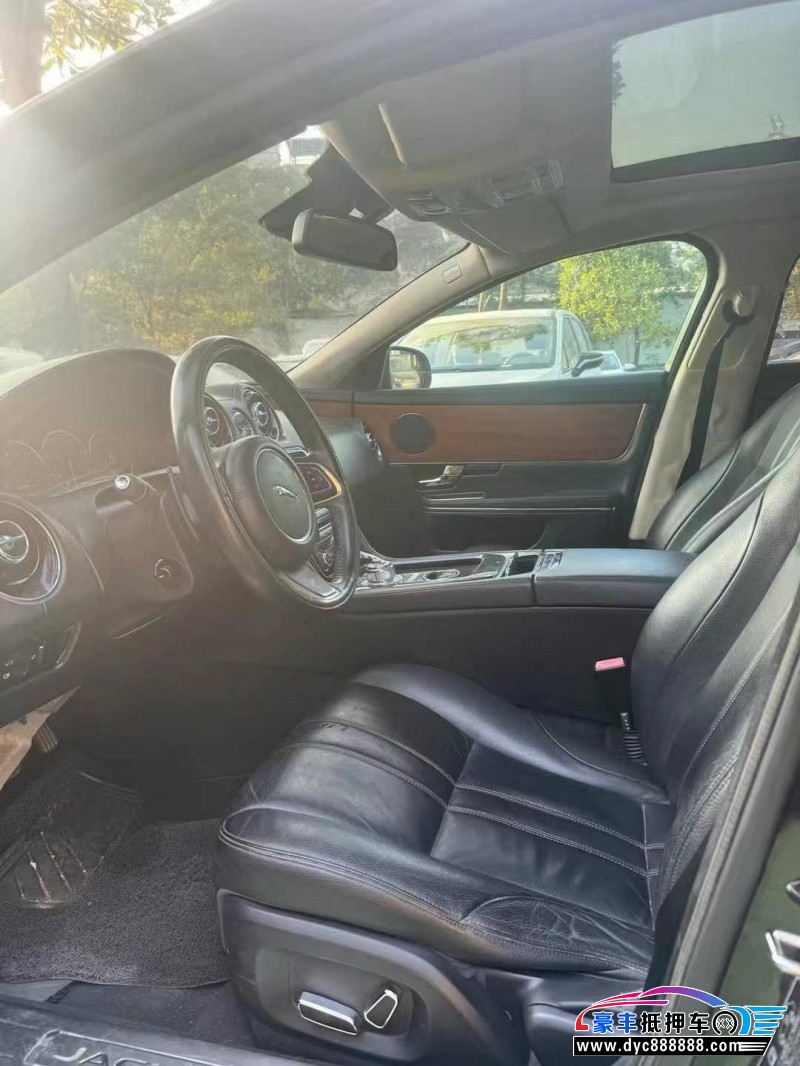 13年捷豹XJL轿车抵押车出售