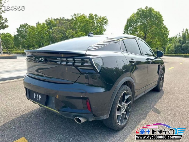 21年领克05轿车抵押车出售