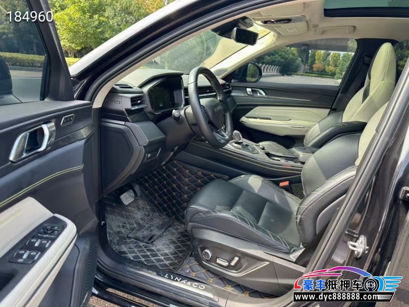 21年领克05轿车抵押车出售