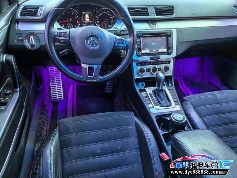 17年大众CC轿车抵押车出售