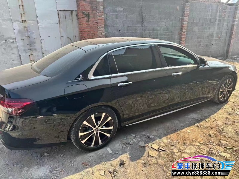23年奔驰E轿车抵押车出售