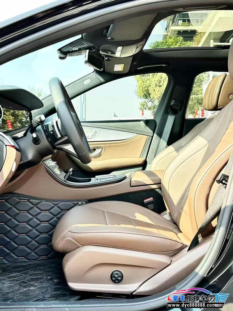 23年奔驰E轿车抵押车出售