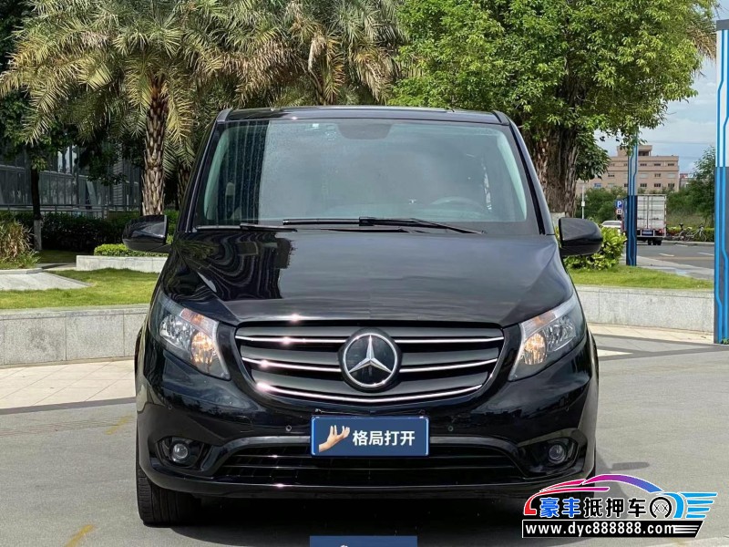 21年奔驰威霆轿车抵押车出售