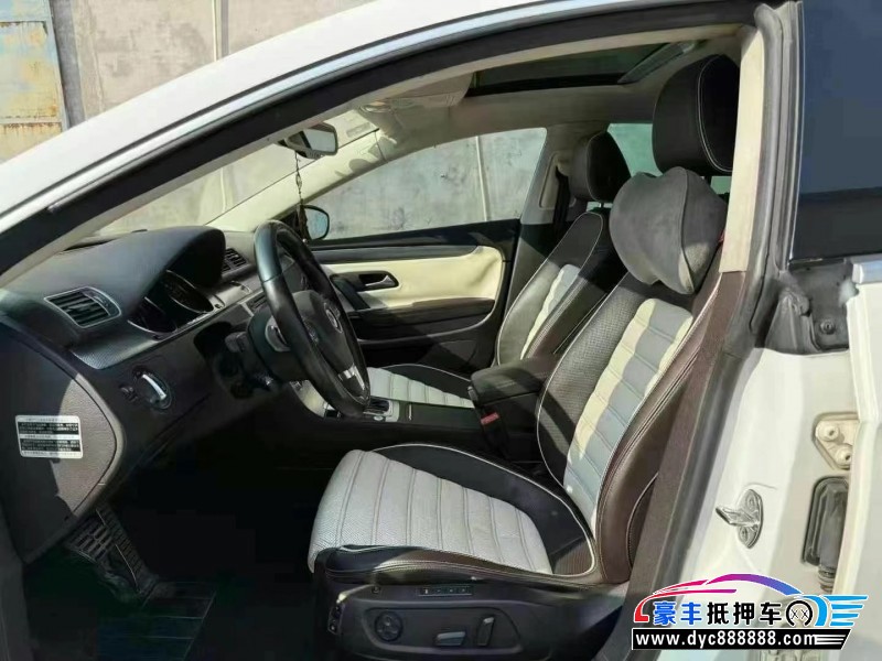15年大众CC轿车抵押车出售