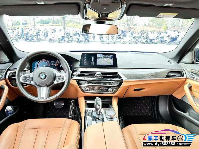 17年宝马5系轿车抵押车出售