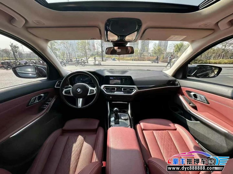 21年宝马3系轿车抵押车出售