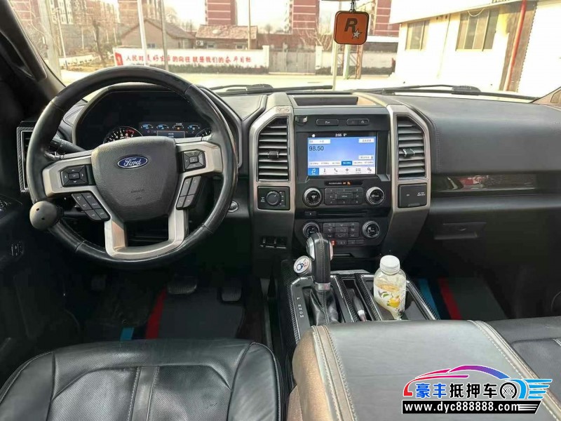 18年福特猛禽轿车抵押车出售