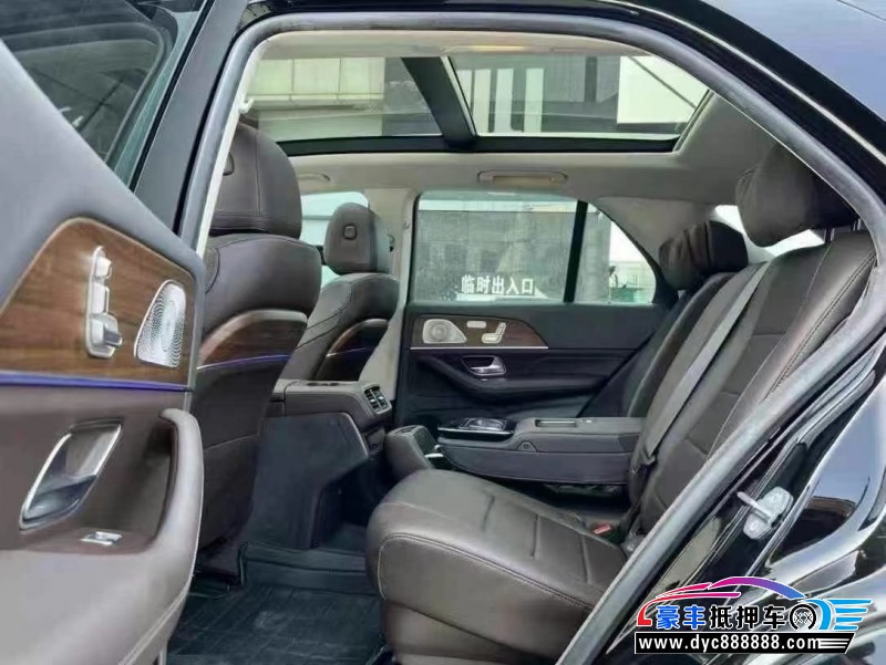 20年奔驰GLE轿车抵押车出售