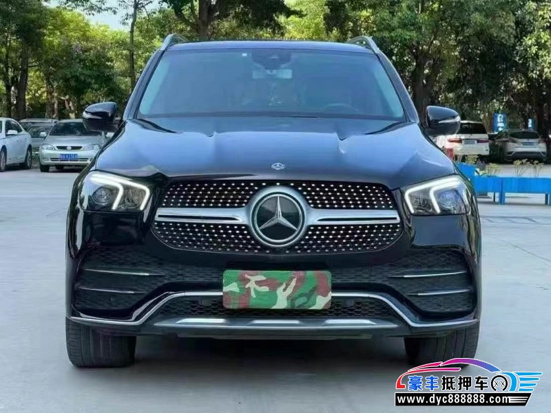 20年奔驰GLE轿车抵押车出售