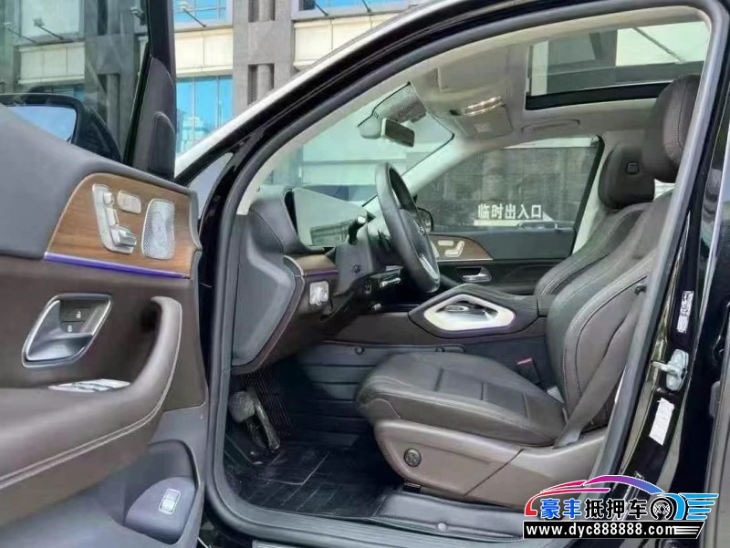 20年奔驰GLE轿车抵押车出售