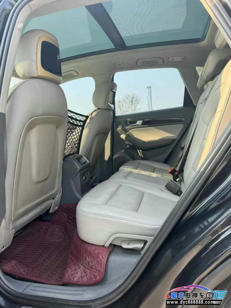 15年奥迪Q5轿车抵押车出售