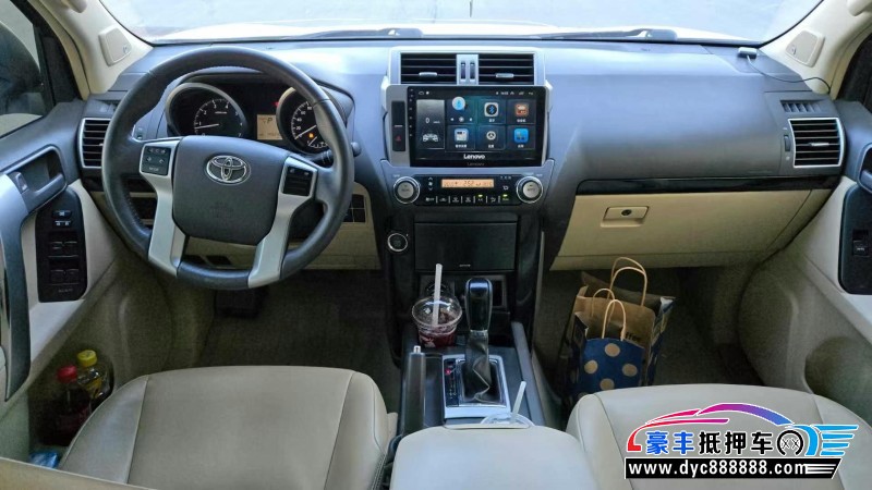 17年丰田普拉多（霸道）轿车抵押车出售