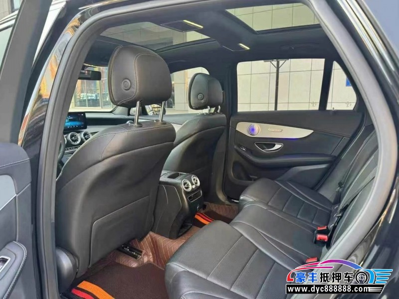 21年奔驰GLC轿车抵押车出售